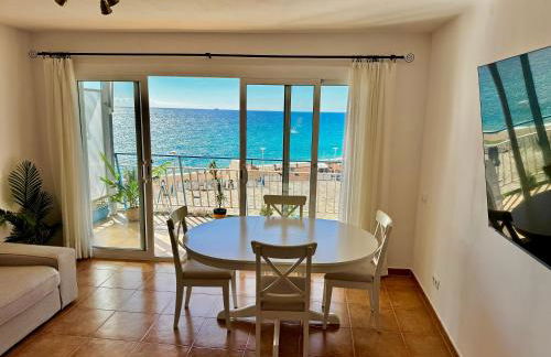 Apartamento Canet de Mar - Primera linea de Playa - Increibles vistas al Mar - Foto 53