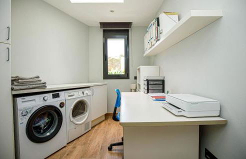 Pet Friendly Home In Santa Susanna - Foto 28