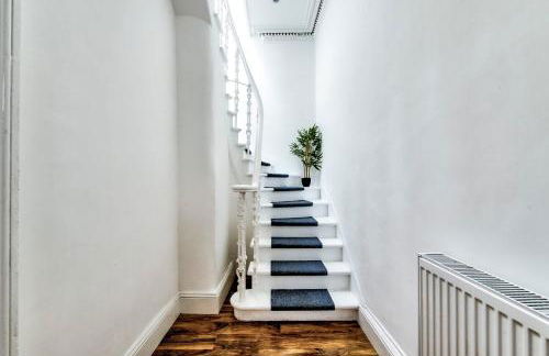 Stunning 5 bedroom apt, close to city centre, SEC, Hydro and motorway - Foto 42