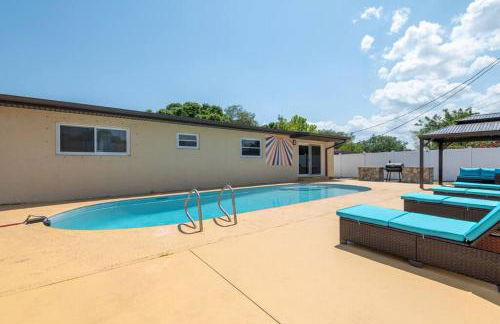 Cruise-Ready Oasis 15min to Beach & Port Canav & Huge Pool - Foto 7