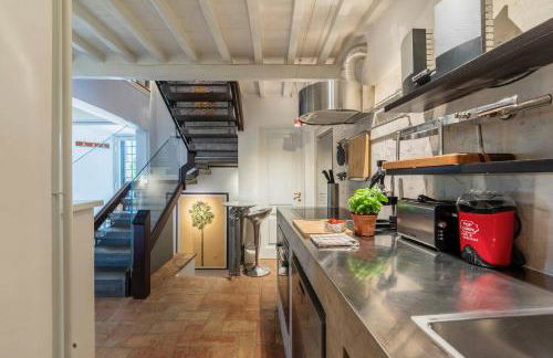 Villa esclusiva nella torre del castello di Tignano tra lusso, storia e natura nel cuore del Chianti - Foto 14