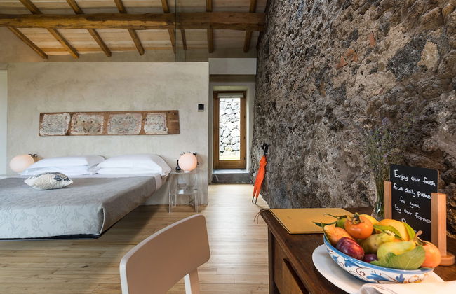 Monaci delle Terre Nere - Foto 32