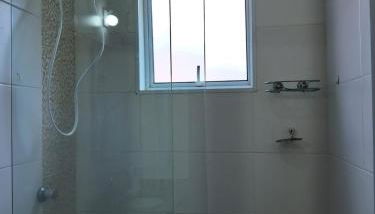 Lindo apto de 2 quartos e 1 banheiro c/ garagem - Foto 4