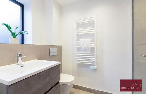 Wokingham - 2 Bedroom Ground Floor Flat - Foto 16