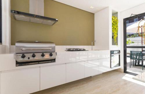 Studio inteiramente novo em localização perfeita, lazer completo e muito conforto! - Foto 12