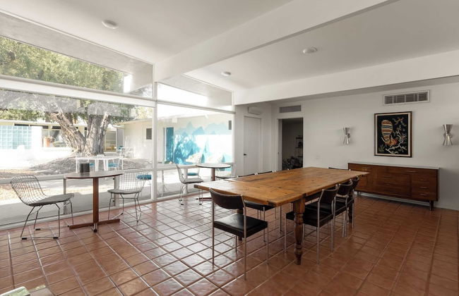 The Monkey Tree Hotel Buyout by Avantstay Entire Hotel Buyout! Funky Rooms w/ Modern Amenities! - Foto 12