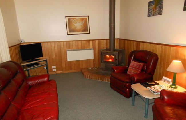 Grampians View Cottages and Units - Photo 15