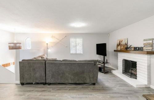 Beautiful Home with Mountain Views - Foto 9