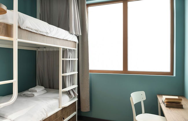 Zeus is Loose Hostel - Photo 35