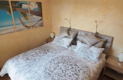 Mediterranes Gelbes Haus Pool Sauna - Foto 19