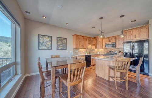 Riverfront Perch, w Balcony over the River - Foto 9