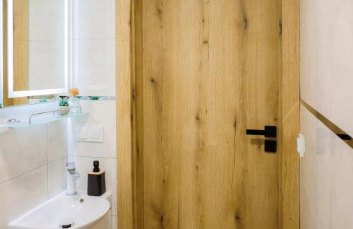 Sovanova Domki w Górach Sowich z Tarasem i Widokiem - Foto 45