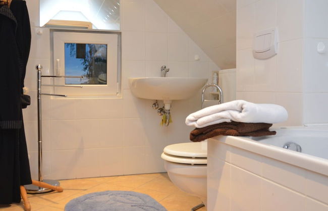 Modern Apartment in a Listed Villa With Beautiful View From Balcony - Foto 27