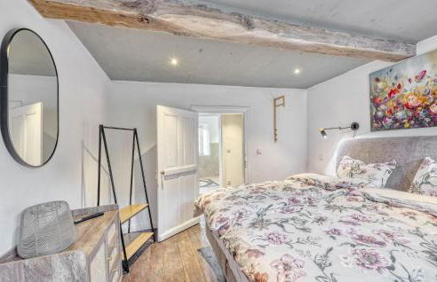 1 Bedroom Lovely Apartment In Irrhausen - Foto 15