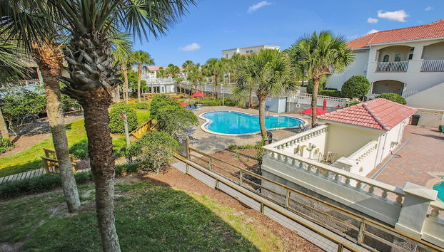 Oceanfront Luxury 2BR Condo New Rental - Foto 3, Habitación