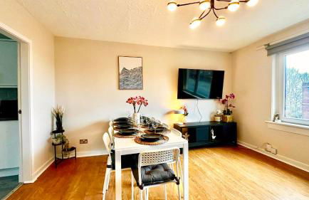 Relaxing Modern Apartment with 6 beds, New Furniture&Repair - Foto 24