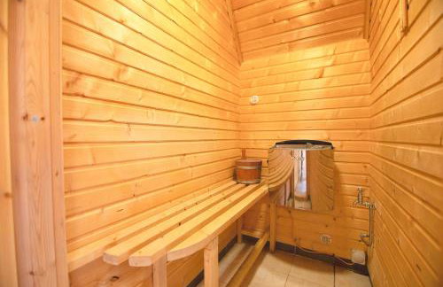 Lazy Bear Lodge with Hot Tub - Finlake Resort and Spa in Devon - Foto 13