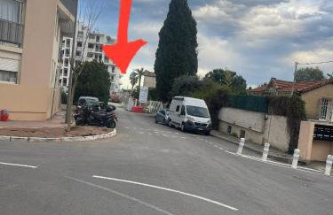 centre Golf Juan - beach & train station - Foto 13