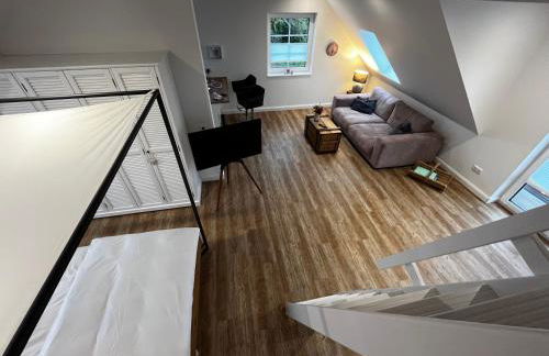 Muggelhuus das Loft mit Elbdeichblick im Alten Land und mit Wallbox - Photo 45