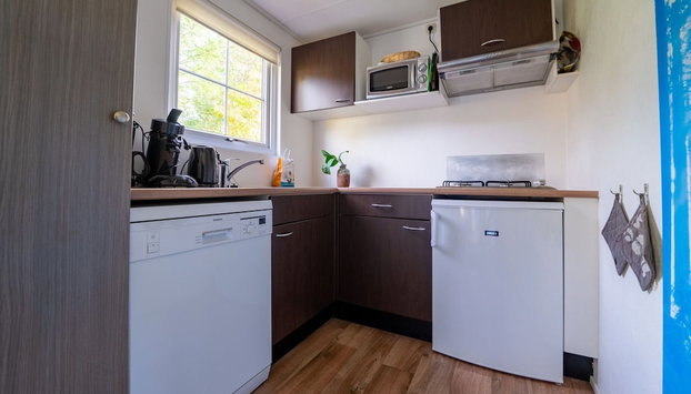 Lovely Mobile Home Near Park De Veluwe - Foto 5, Eigene Küche