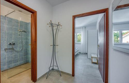 Lovely Cottage with Jacuzzi - Foto 14