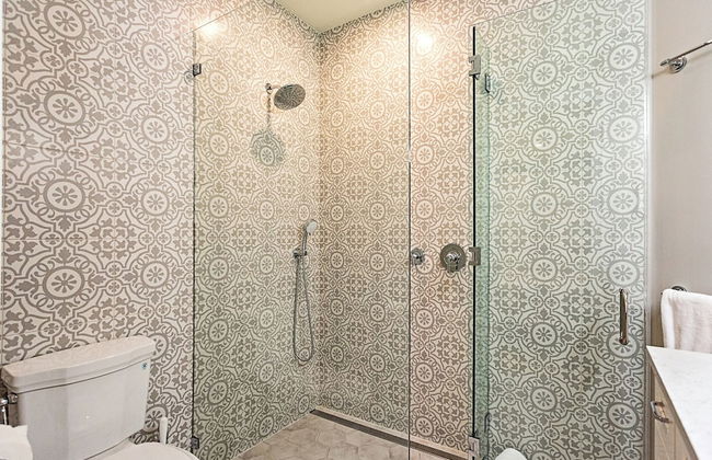 Tuscan Vacation Rental. Stylish 3-Bedroom Getaway Near Vanderbilt Beach Enjoy a Private Pool, Spacious Layout, and Modern Comforts Perfect for Families, Groups, and Pet-Friendly Stays - Foto 19