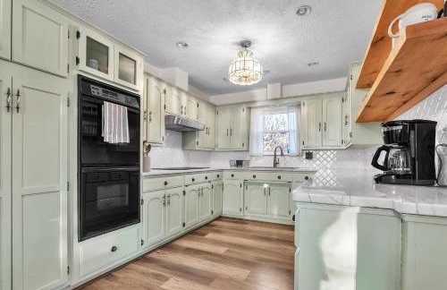 Lakefront Escape on Lake Hudson cabin - Foto 4