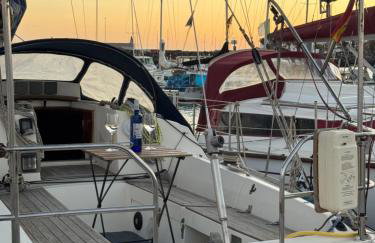 Velero Nadya - Foto 10