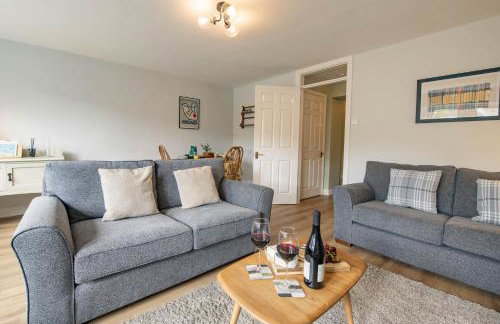 Number Three - Photo 10