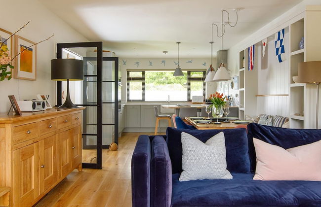 Pretty Coastal Home in Bosham Close to Water - Foto 32