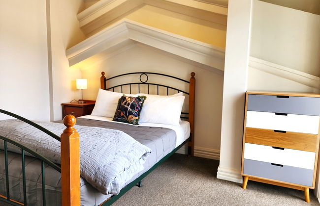 U Suites on Manners - Photo 17