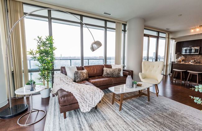 QuickStay - Luxury on Bay St. (Yonge & College) - Foto 1