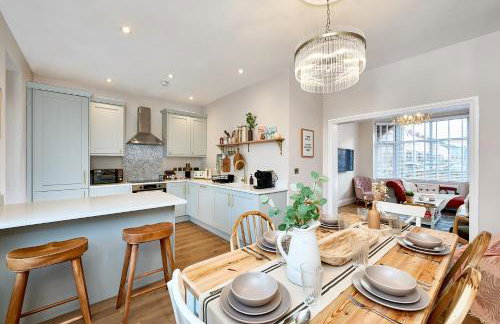 Stylish 4 bed home in Old Trafford next to MUFC - Foto 60
