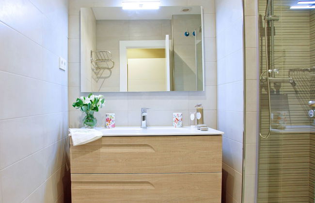 Feelathome Madrid Suites Apartments - Foto 51