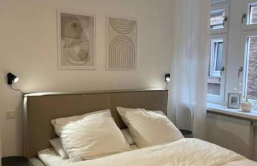 BG Living & Hosting - Stilvolle Mosel-Ferienwohnung "Alte Apotheke" in Ürzig - 2 Schlafzimmer, bis 5 Personen, Fahrradkeller & WLAN - Foto 5