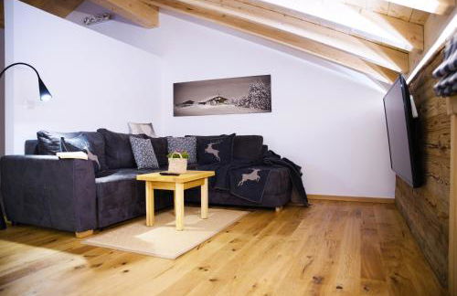 Leos Alpenchalet - inclusive Sommer Bergbahnticket und E-Auto Ladestation - Photo 2