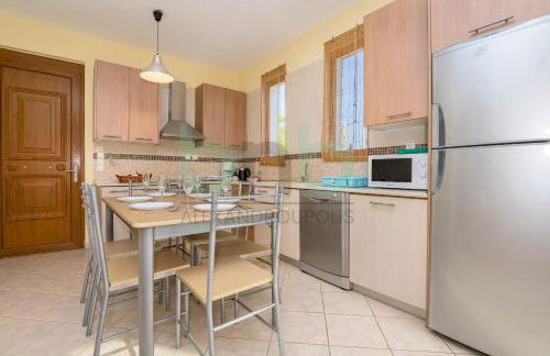 Thea Dikella - Foto 17