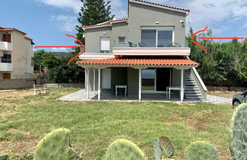 Seafront Apartment - Photo 16