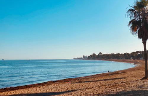 New - MiJa basement Loft Apartment steps from Beach - perfect for Sun and Sport Seekers - Foto 20