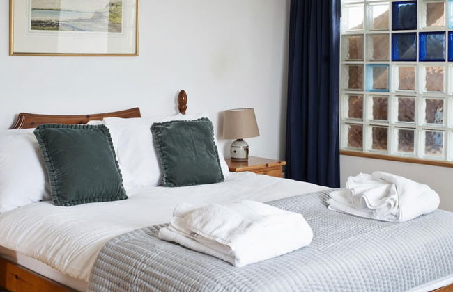 Triskele Detached Characteristic Home Sleeps 10 - Foto 20