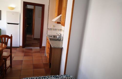 Apartamentos Leonor Carihuela - Photo 3