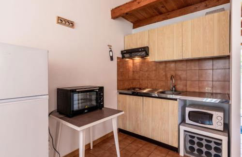 Holiday Home La Pinède- bungalow 4 pers- by Interhome - Foto 10