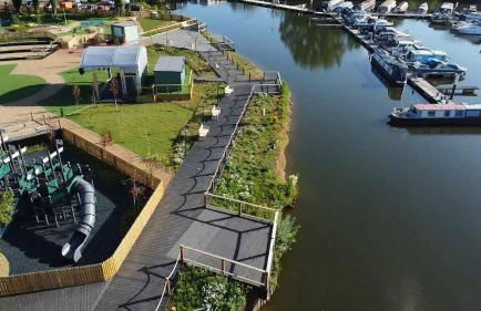 Elegant 2 Bed 1 and Half Bath Caravan in Holiday Resort Village - Photo 26