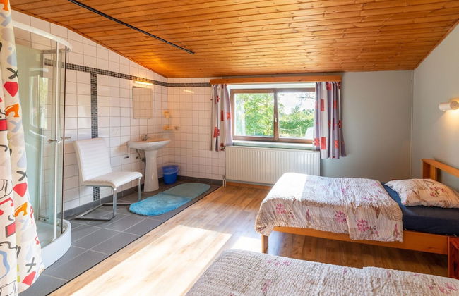 Holiday Home in Montleban With Sauna - Photo 2