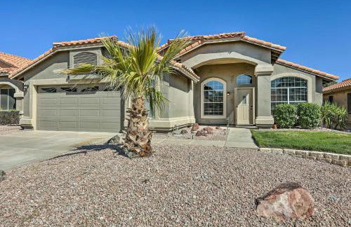 Patio and Fenced Yard Family Retreat in Phoenix! - Foto 2