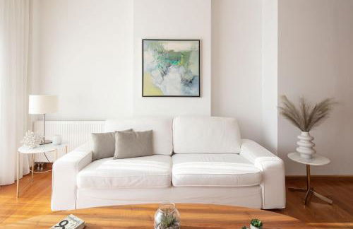 ATHENS RIVIERA Grand Panoramic Villa Lagonissi - Photo 10