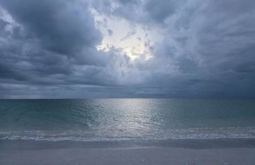 Apartment in Privet House Walk Distance To Beach - Foto 20