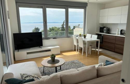 Splendid Split View apartment - Photo 1