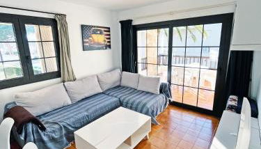 Apartamento en la Escala con piscina y parking - Foto 4