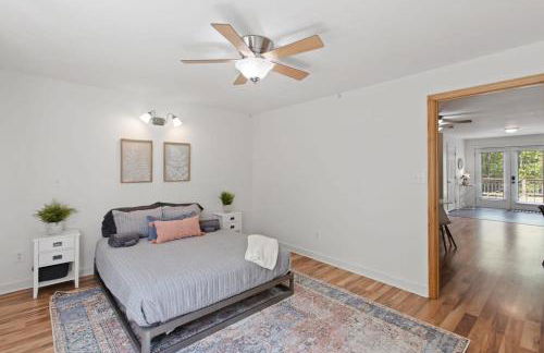 Wooded Retreat with game area and hot tub - Foto 26